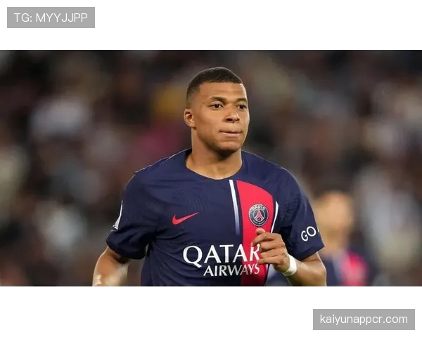 姆巴佩家冰箱里塞满能量饮料，训练完直接拎两瓶走人